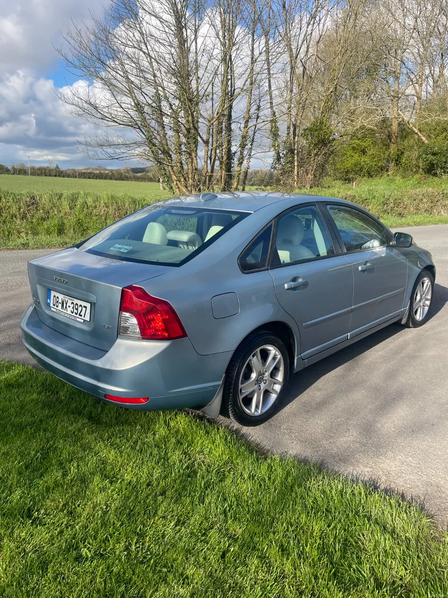 2008 Volvo S40.. NCT 02/27.. TRADE-IN TO CLEAR - Image 4