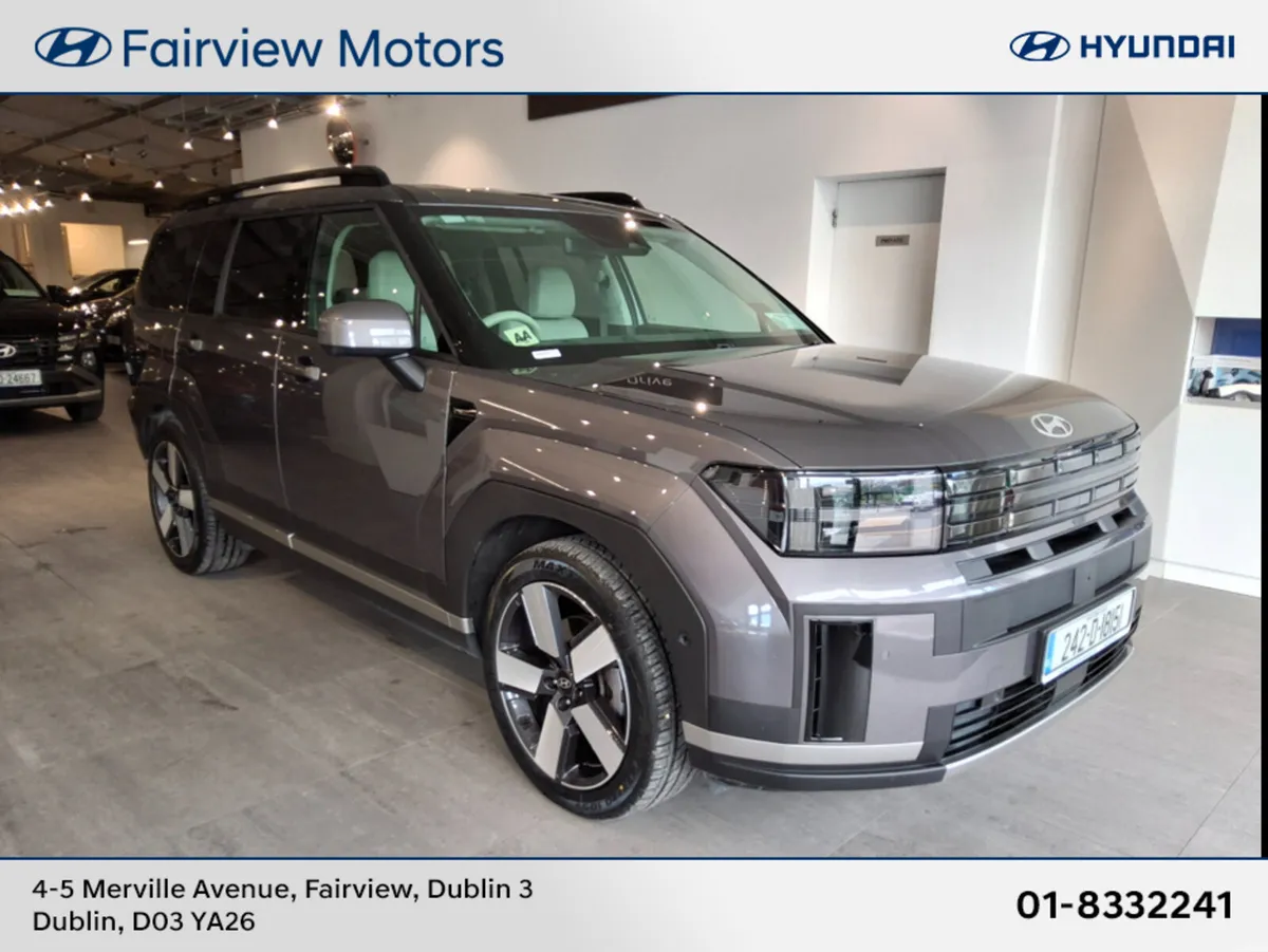 Hyundai Santa Fe PREMIUM PLUS PLUG IN HYBRID - 7 S - Image 1