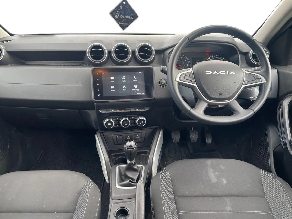 Dacia Duster 1.5 Blue dCi 115 Journey - Image 2