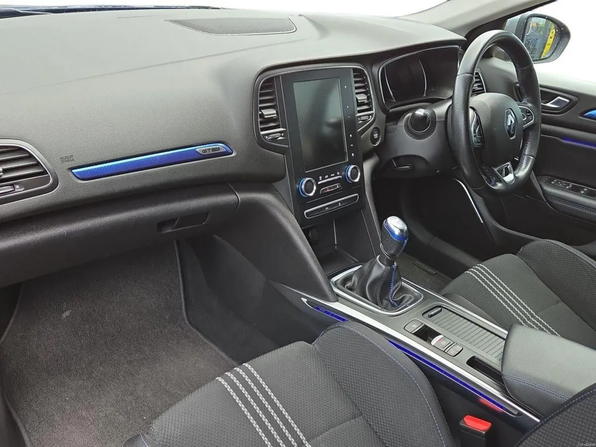 Renault Megane 1.3TCe 140 GPF GT LINE - Image 2