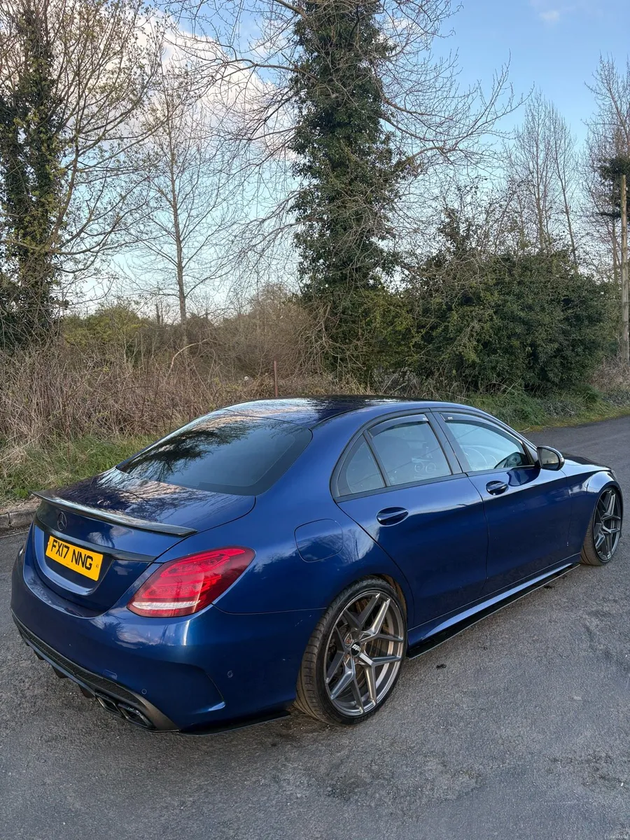 2017 Mercedes-Benz c-class c250d amg 9g tronic - Image 2