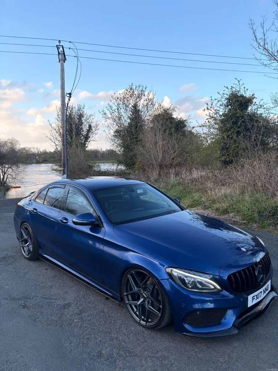 2017 Mercedes-Benz c-class c250d amg 9g tronic - Image 4