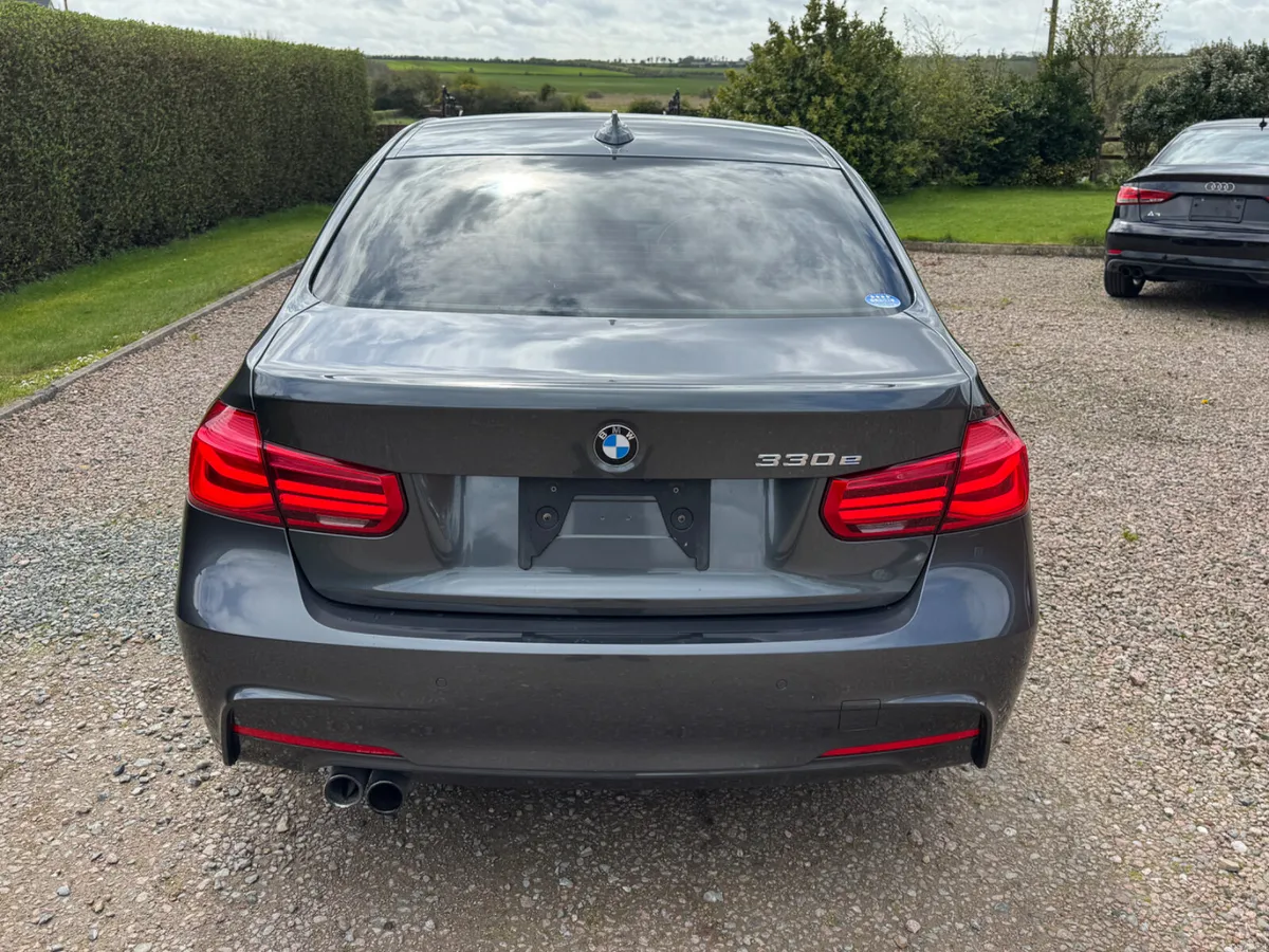 162 BMW 330e M-Sport Auto - Image 5