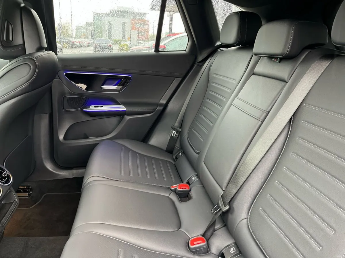 Mercedes-Benz GLC 220D AMG Line Plus SUV  **Low Mi - Image 4