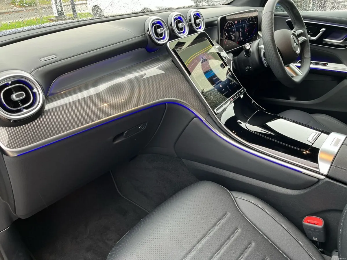 Mercedes-Benz GLC 220D AMG Line Plus SUV  **Low Mi - Image 6