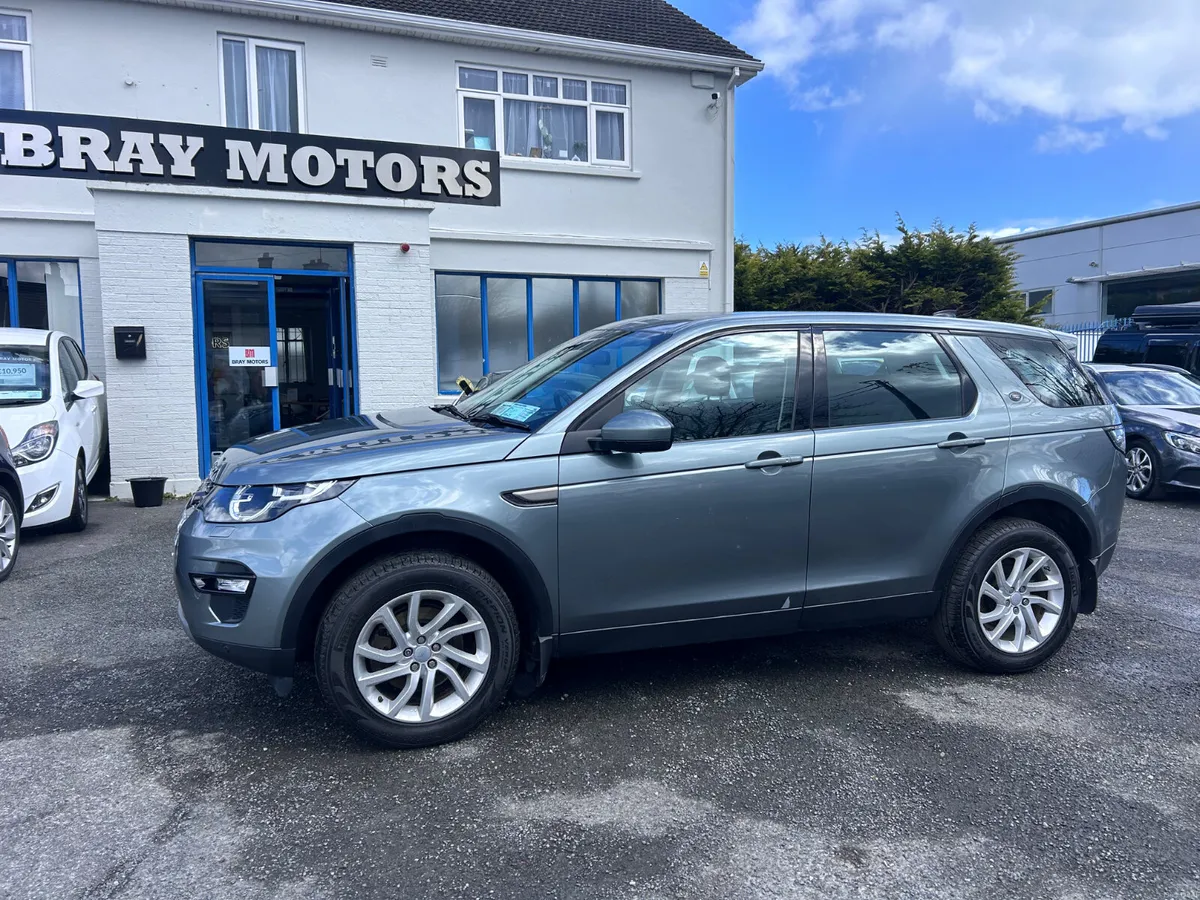 2017 LAND ROVER DISCOVERY SPORT 2.0d AUTO 7 SEATER - Image 1