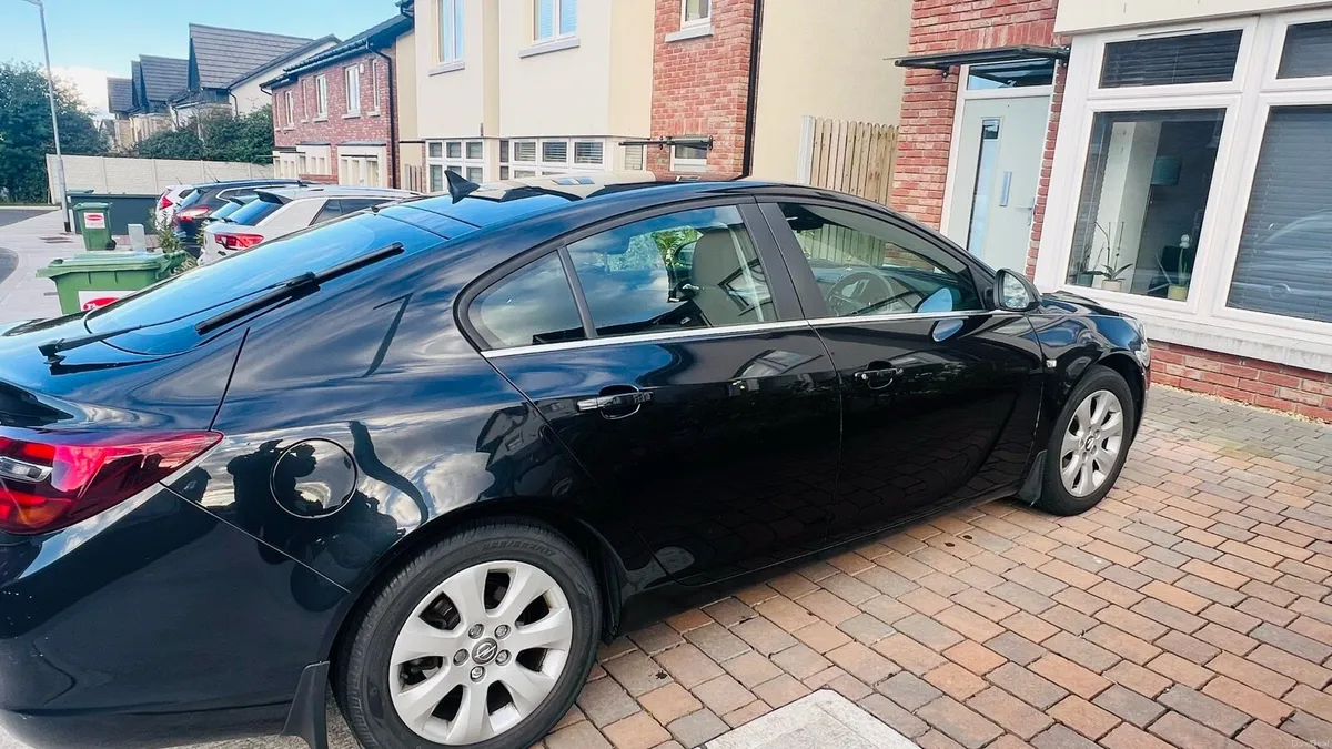 Opel Insignia 1.6 Diesel - Image 4