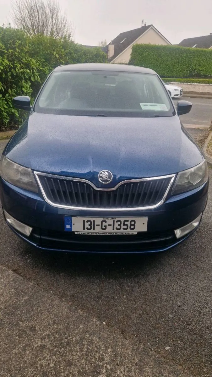 Car skoda rapid - Image 4