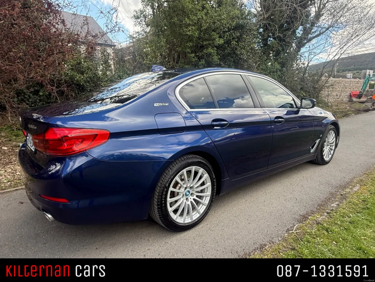 BMW 5-Series 530E G30 LUXURY 4DR AUTO - Image 3