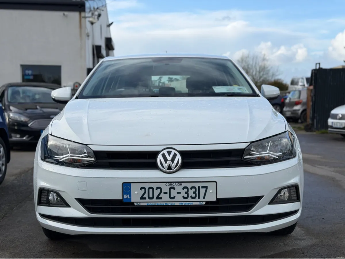 Volkswagen Polo LOW MILEAGE TRENDLINE 1.0 MANUAL 5 - Image 2