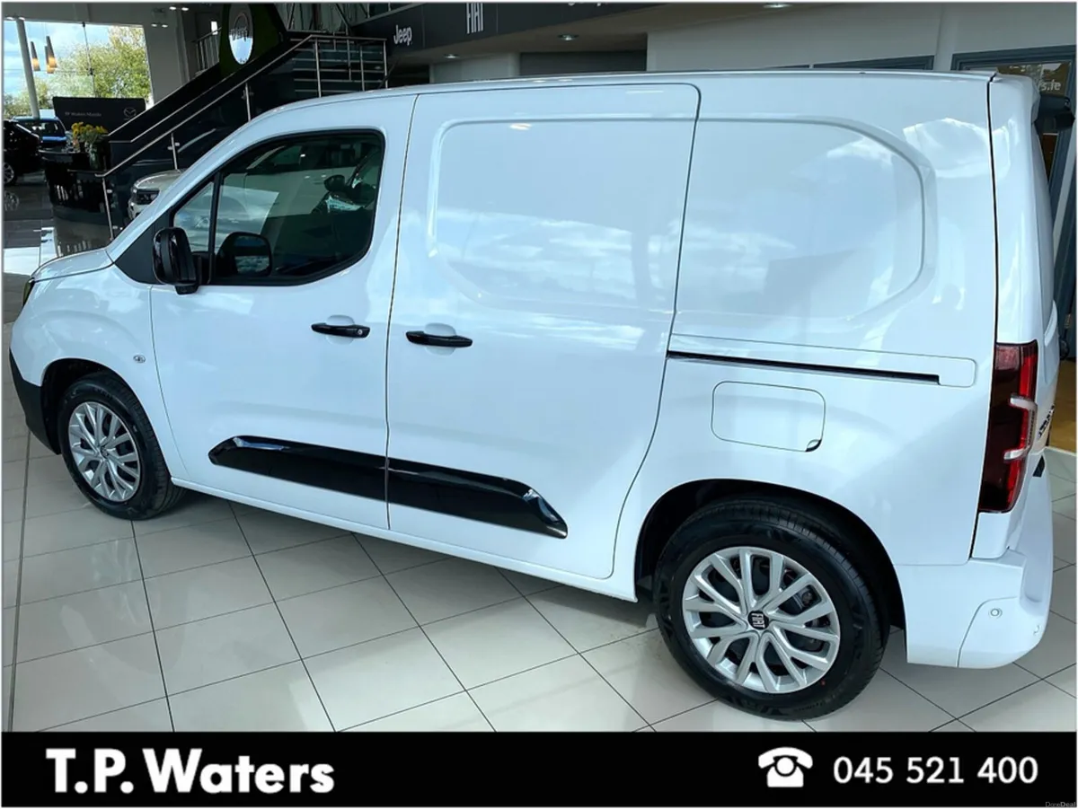 Fiat Doblo AUTOMATIC - TECNICO PLUS - 1.5 D - 650K - Image 6