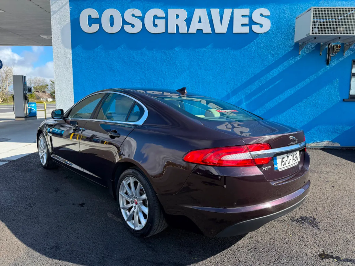 Jaguar XF 2.2 D Premium Luxury 4DR Auto * FULL LEA - Image 3