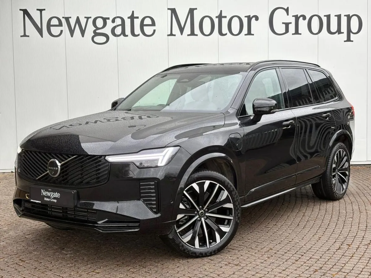 Volvo XC90 T8 Ultra Dark AWD - Image 1