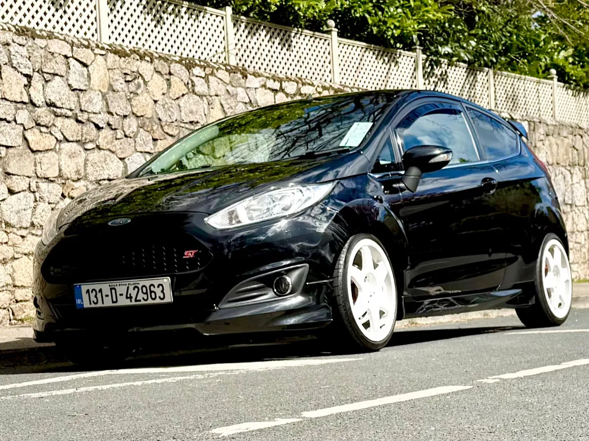 Ford Fiesta 2013!!1.2L ZETEC!!! ST-LINE !!! - Image 2