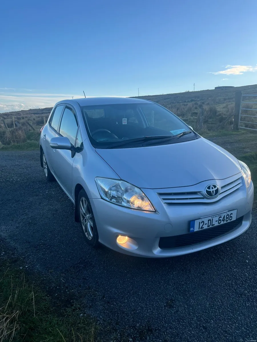 2012 TOYOTA AURIS 1.4D4D READ ADD - Image 2