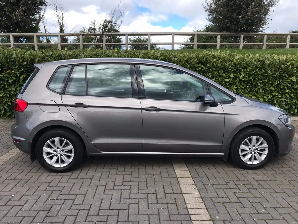 VOLKSWAGEN GOLF PLUS 1.6 TDI ONLY PASSED NCT 04/27 - Image 2