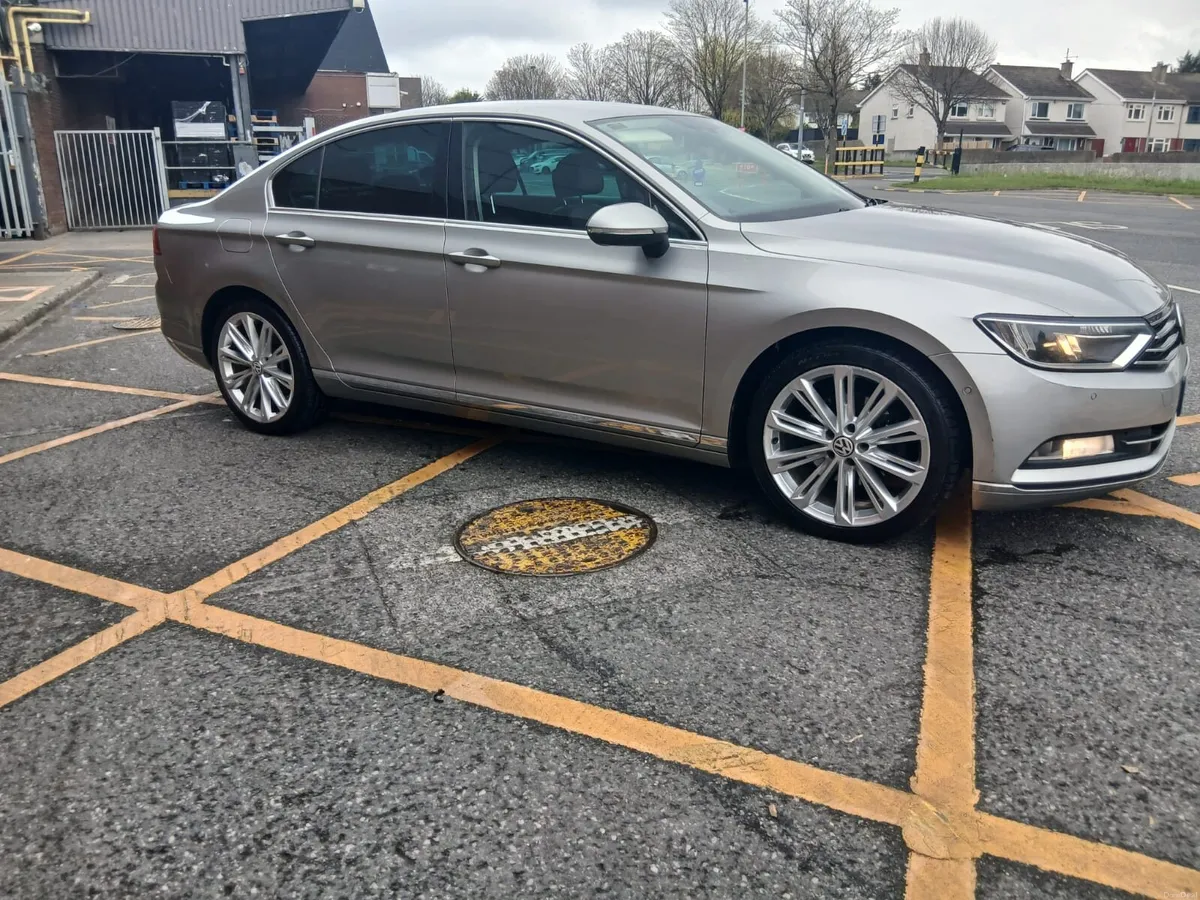 Volswagon passat GT LINE - Image 4