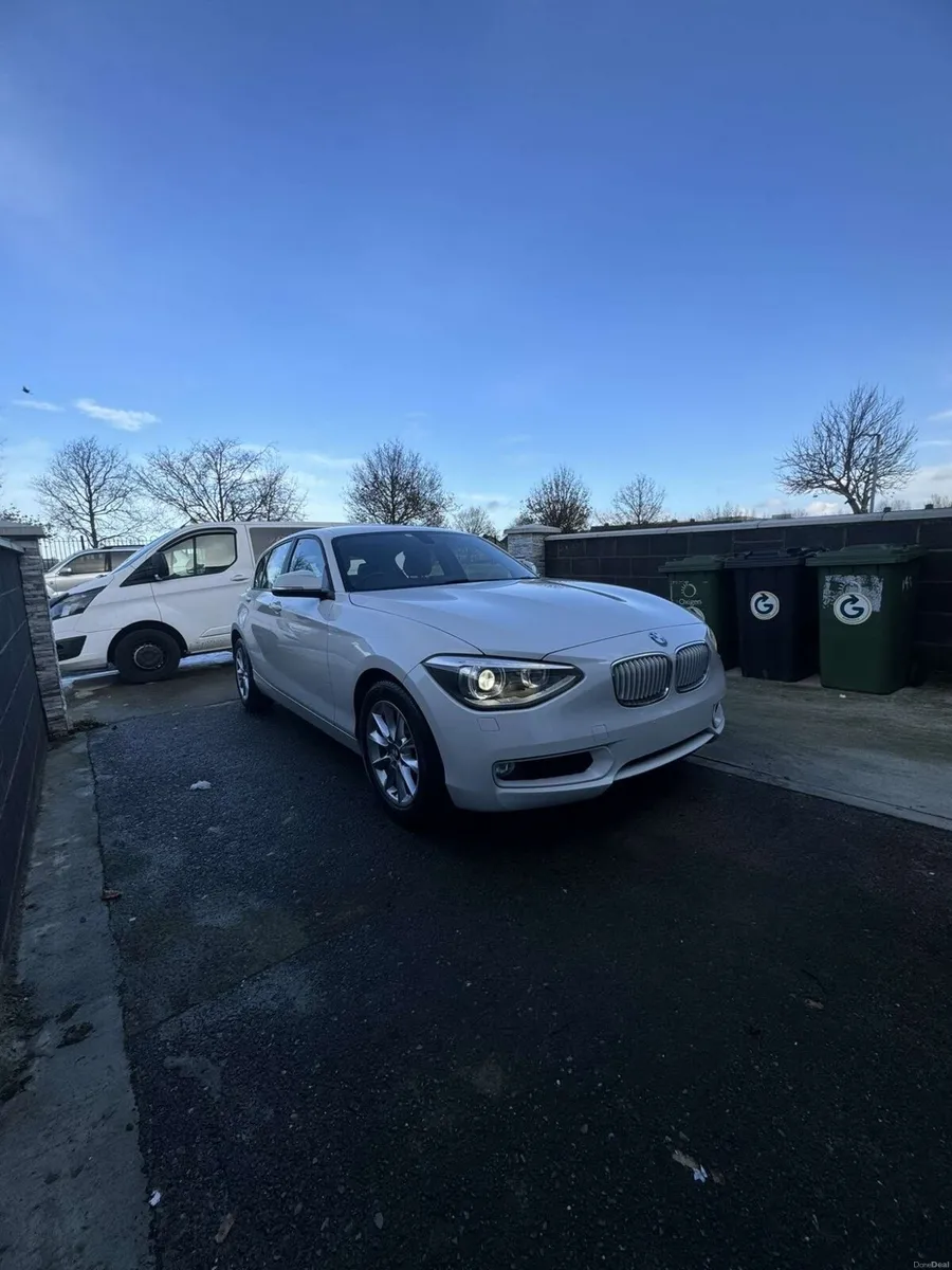 2015 BMW 1 series Automatic low mileage - Image 1