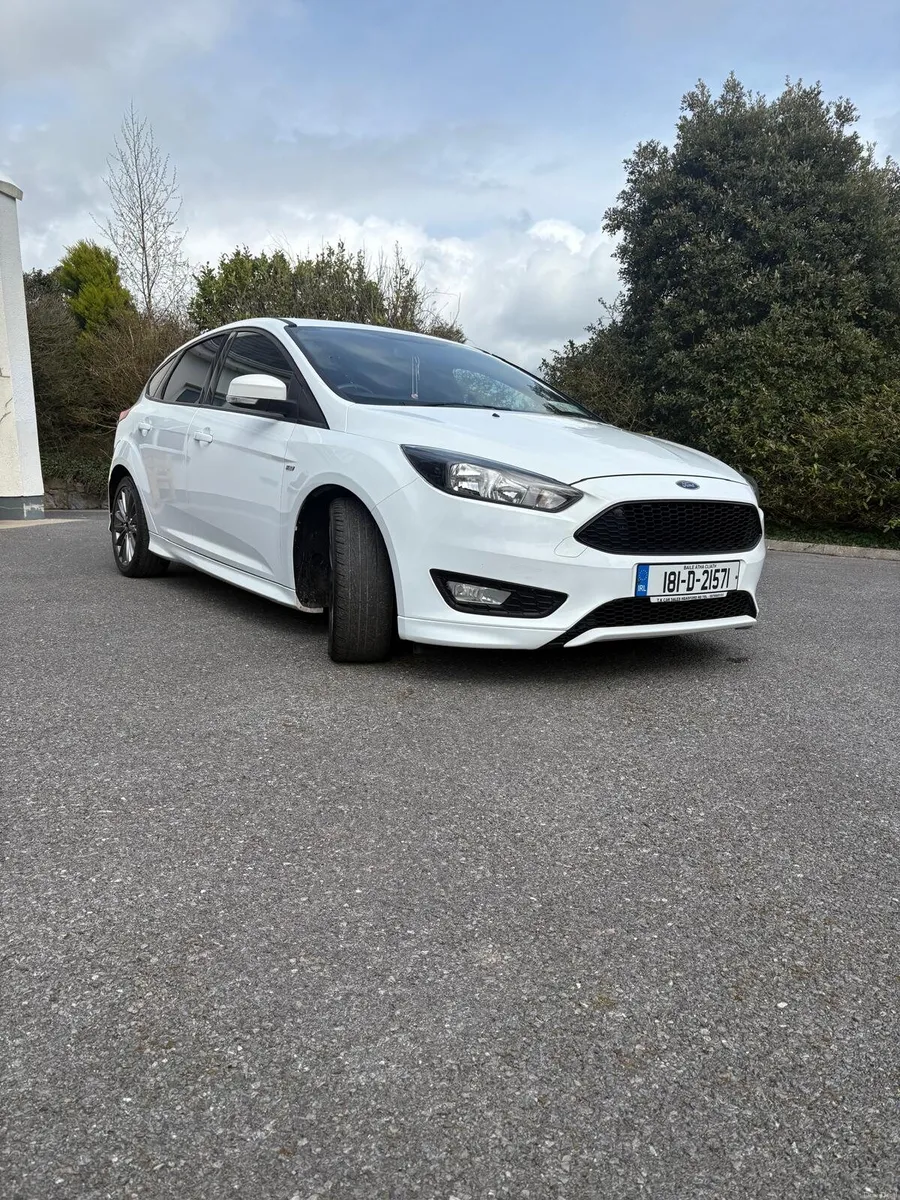 2018 Ford Focus 1.0l S line eco boost - Image 2