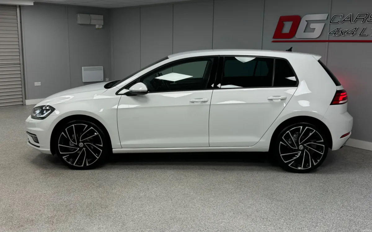 2019 Volkswagen Golf 1.6 TDI Match Edition - Image 4