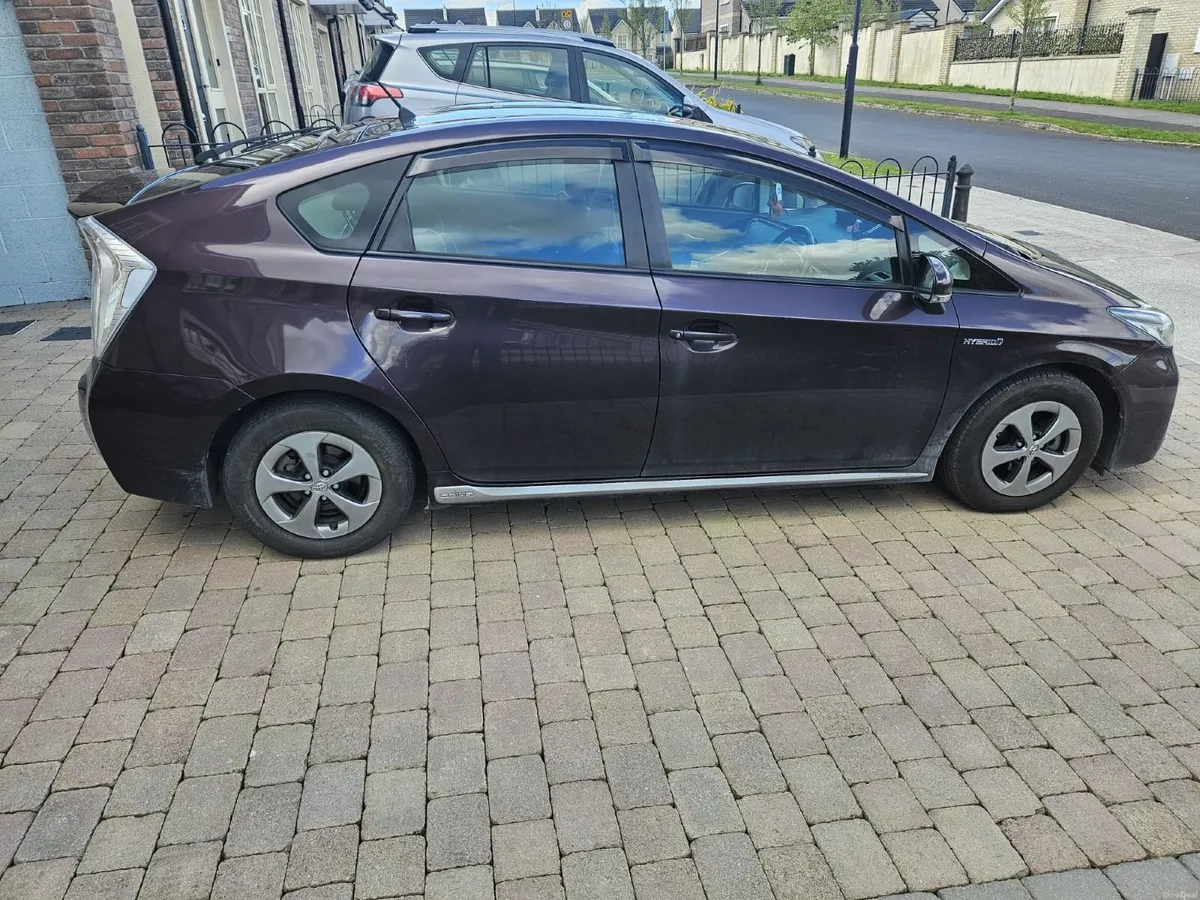 Toyota Prius 2014 new NCT - Image 3