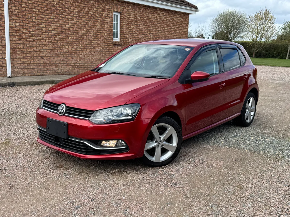 171 Volkswagen Polo Highline DSG - Image 2