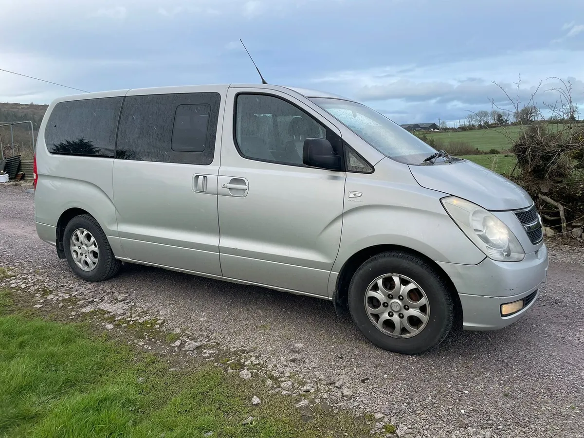 Hyundai montana - Image 3