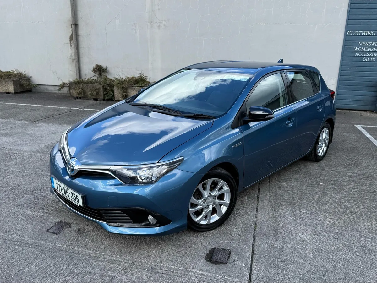 2017 Toyota Auris 1.8 Hybrid Automatic NCT 01-2027 - Image 1