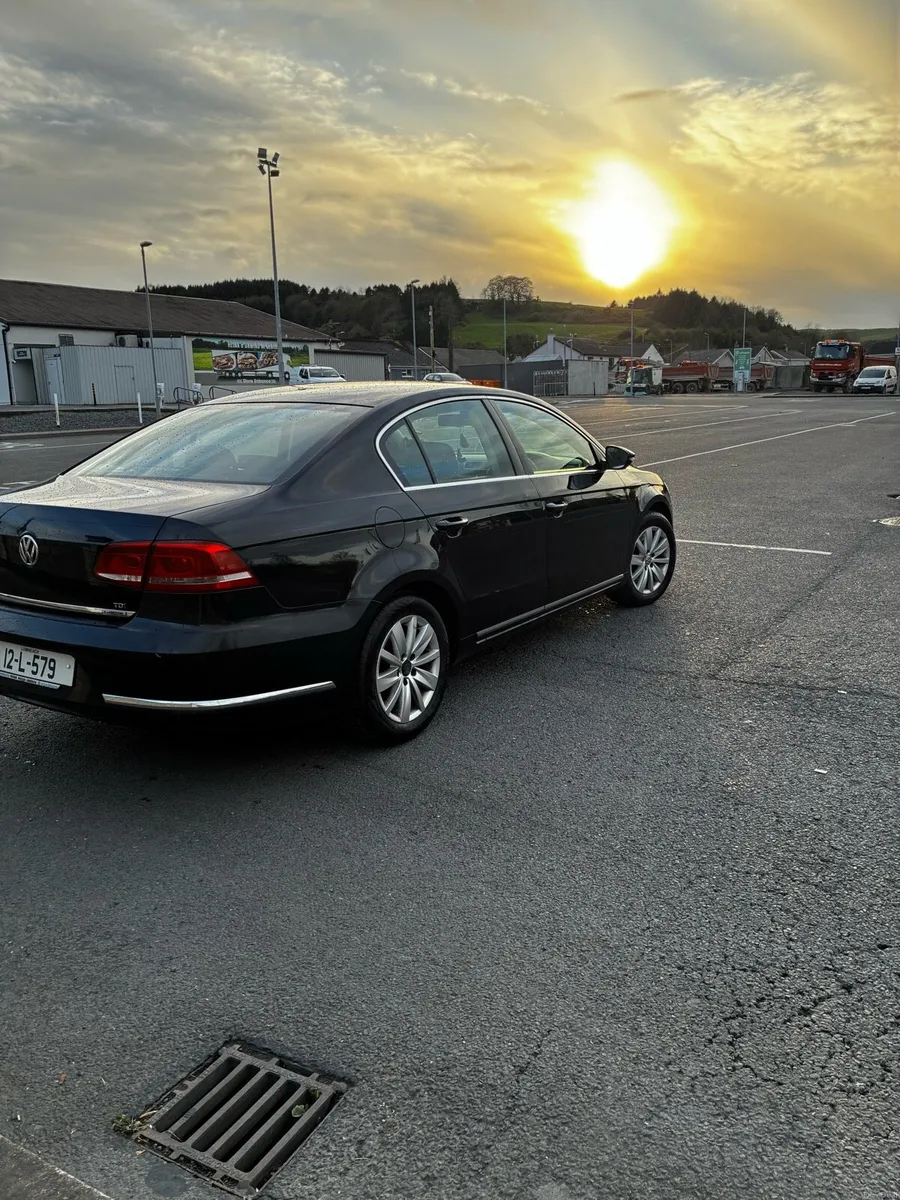 VW Passat B7 - Image 1