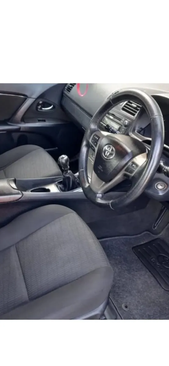 Immaculate Toyota Avensis, Nct 2/27, tax 5/26 - Image 3