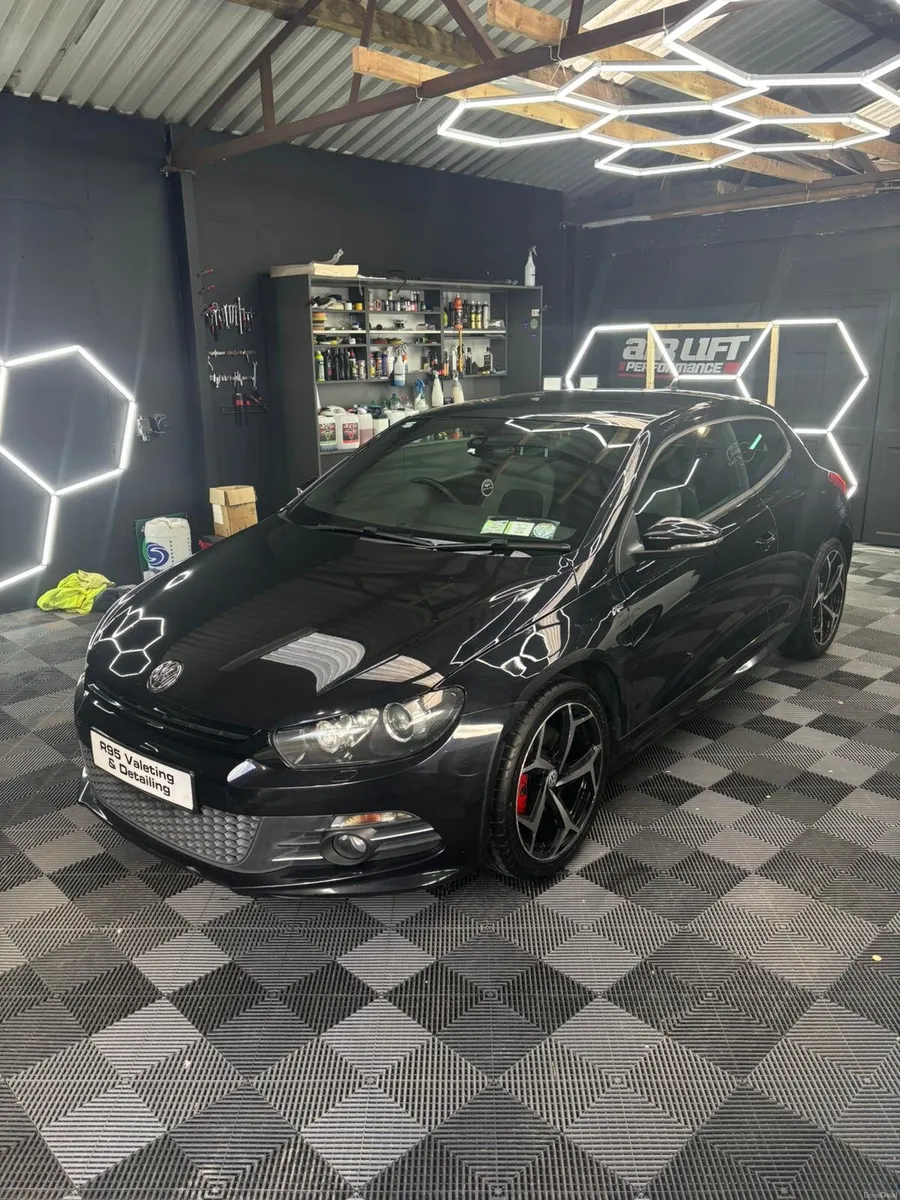 132 Volkswagen Scirocco 1.4 tsi r line - Image 2