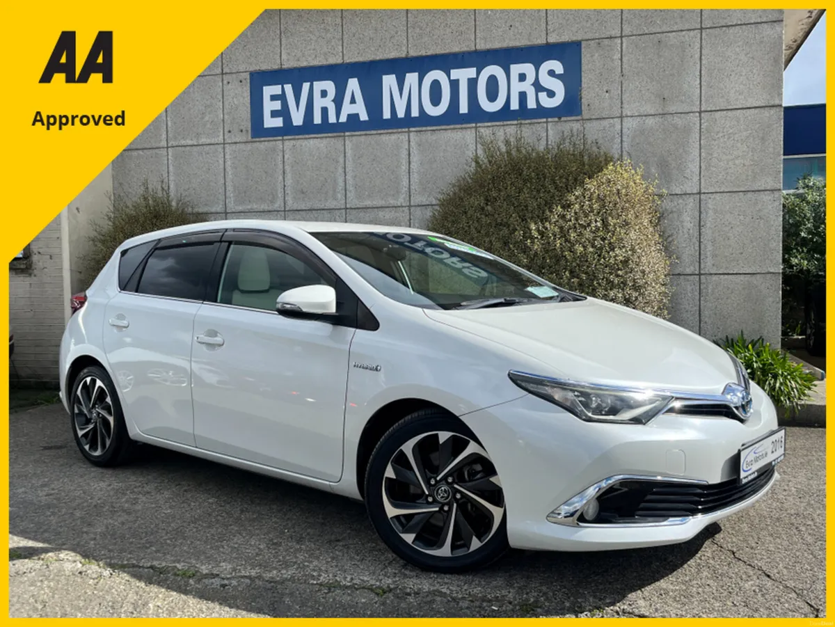 Toyota Auris G HYBRID AUTOMATIC 1.8 PETROL //REVER - Image 1
