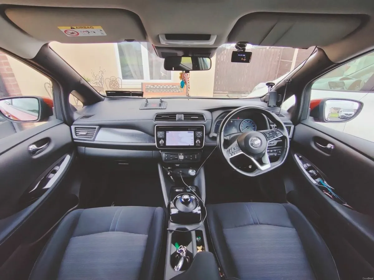 Nissan Leaf 2018 - Image 4