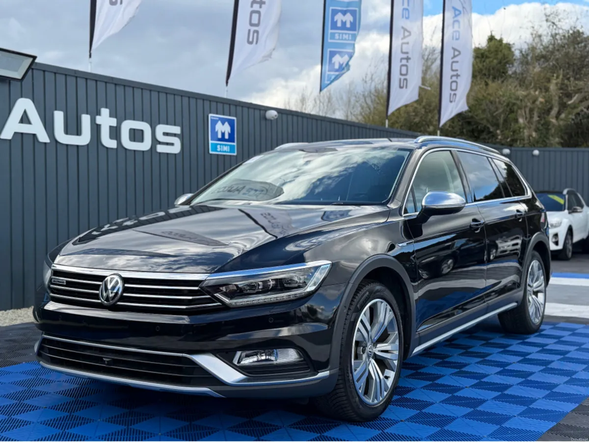 Volkswagen Passat ALLTRACK - 4WD - 2.0L DIESEL - A - Image 3