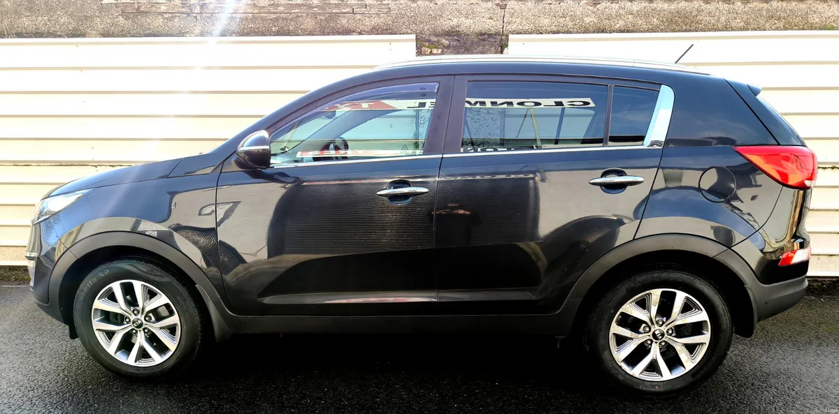 Kia Sportage 2015 HIGH SPEC - Image 3