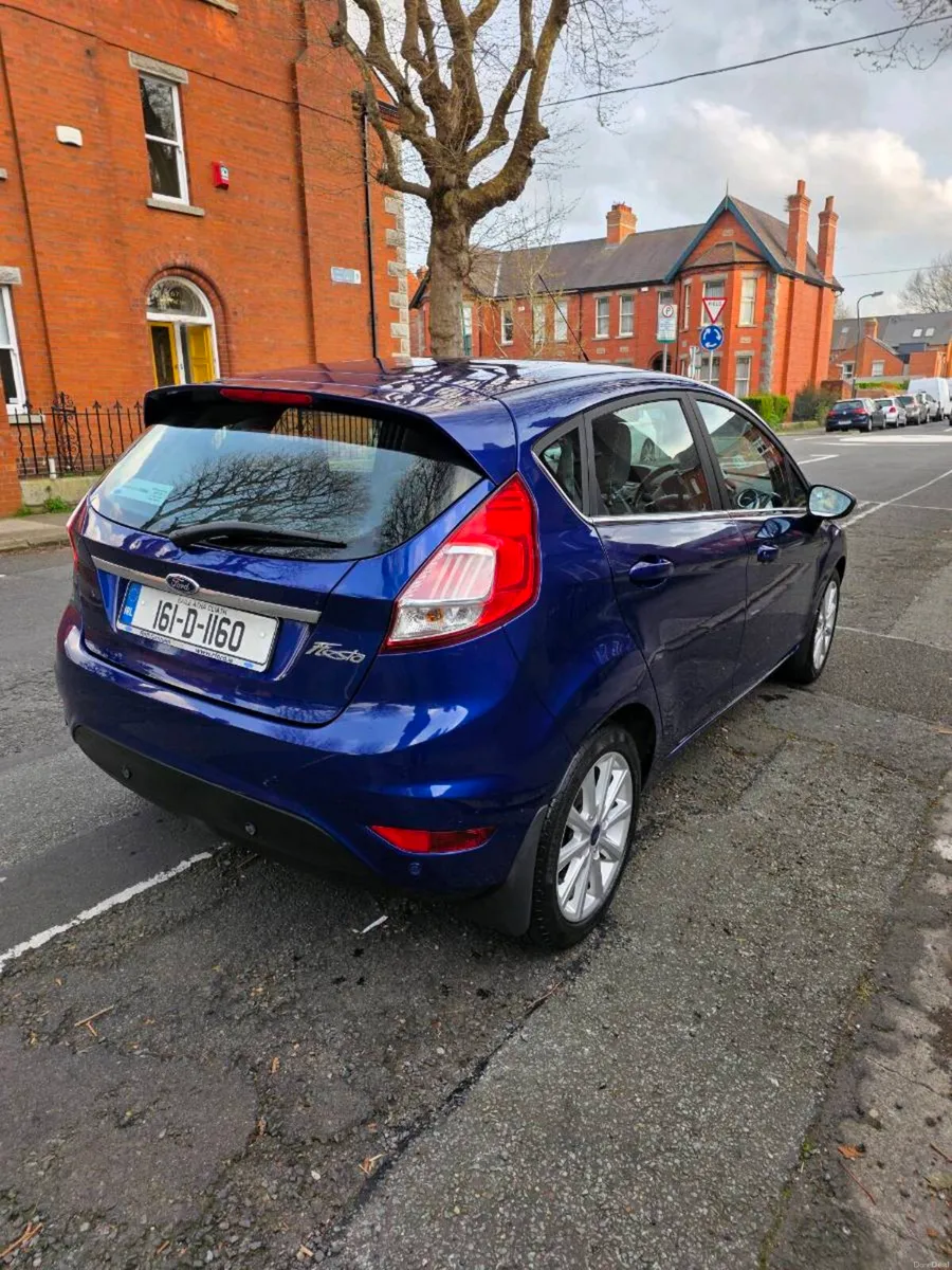 Ford fiesta - Image 4
