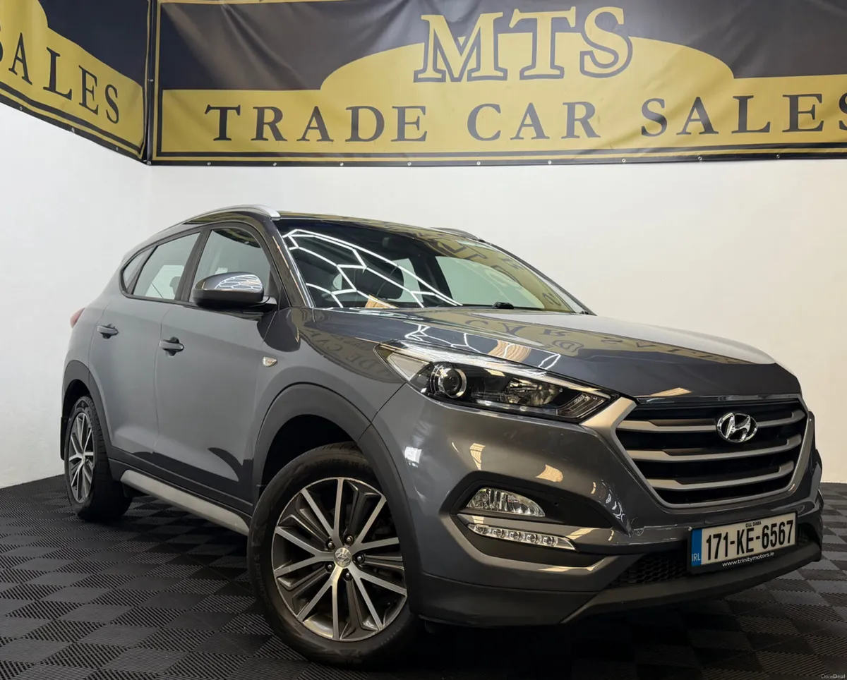 2017 Hyundai Tucson 2.0 D Auto Executive 4WD - Image 1