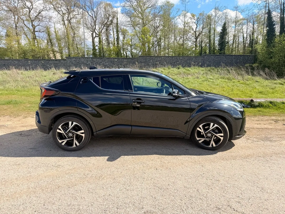 Toyota C-HR 2023 - Image 4