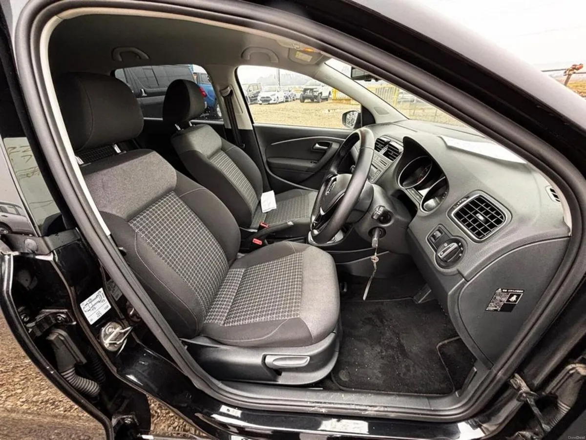 Volkswagen Polo TSI Comfortline - Image 2