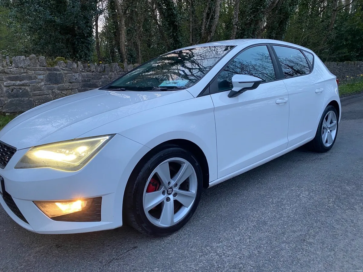 SEAT LEON R SPORT 🏉 NCT 27 NICE 👌 CAR - Image 3