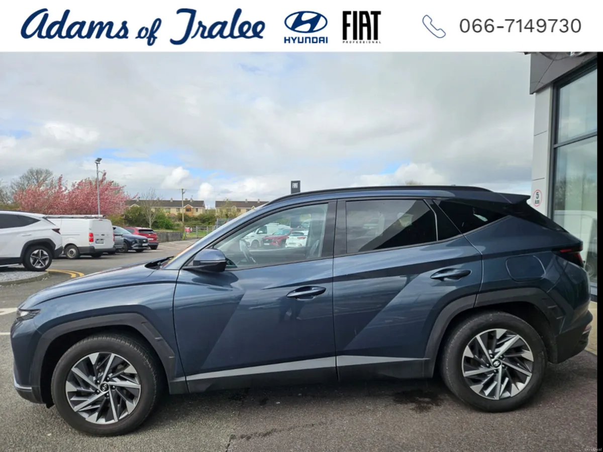 Hyundai Tucson EXECUTIVE 5DR - Image 2