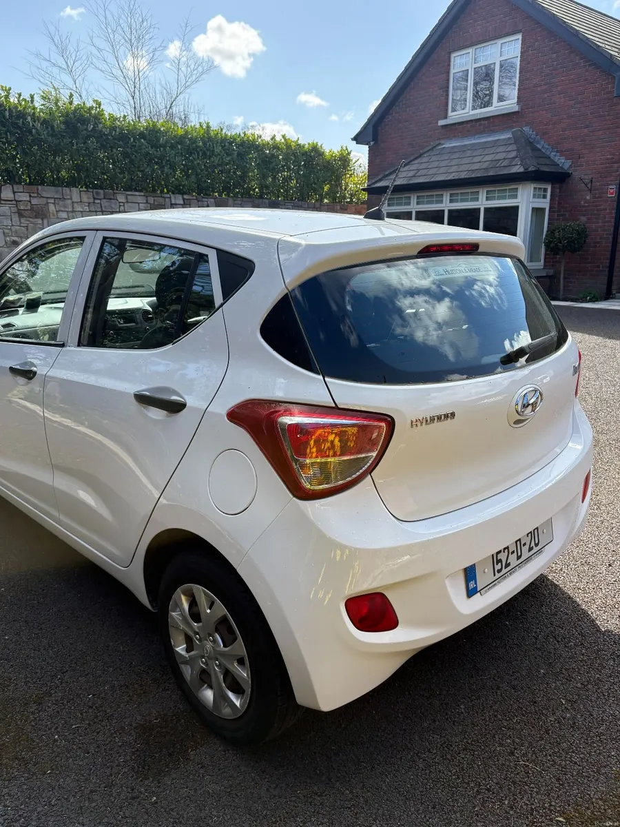 Hyundai i10 2015 - Image 2
