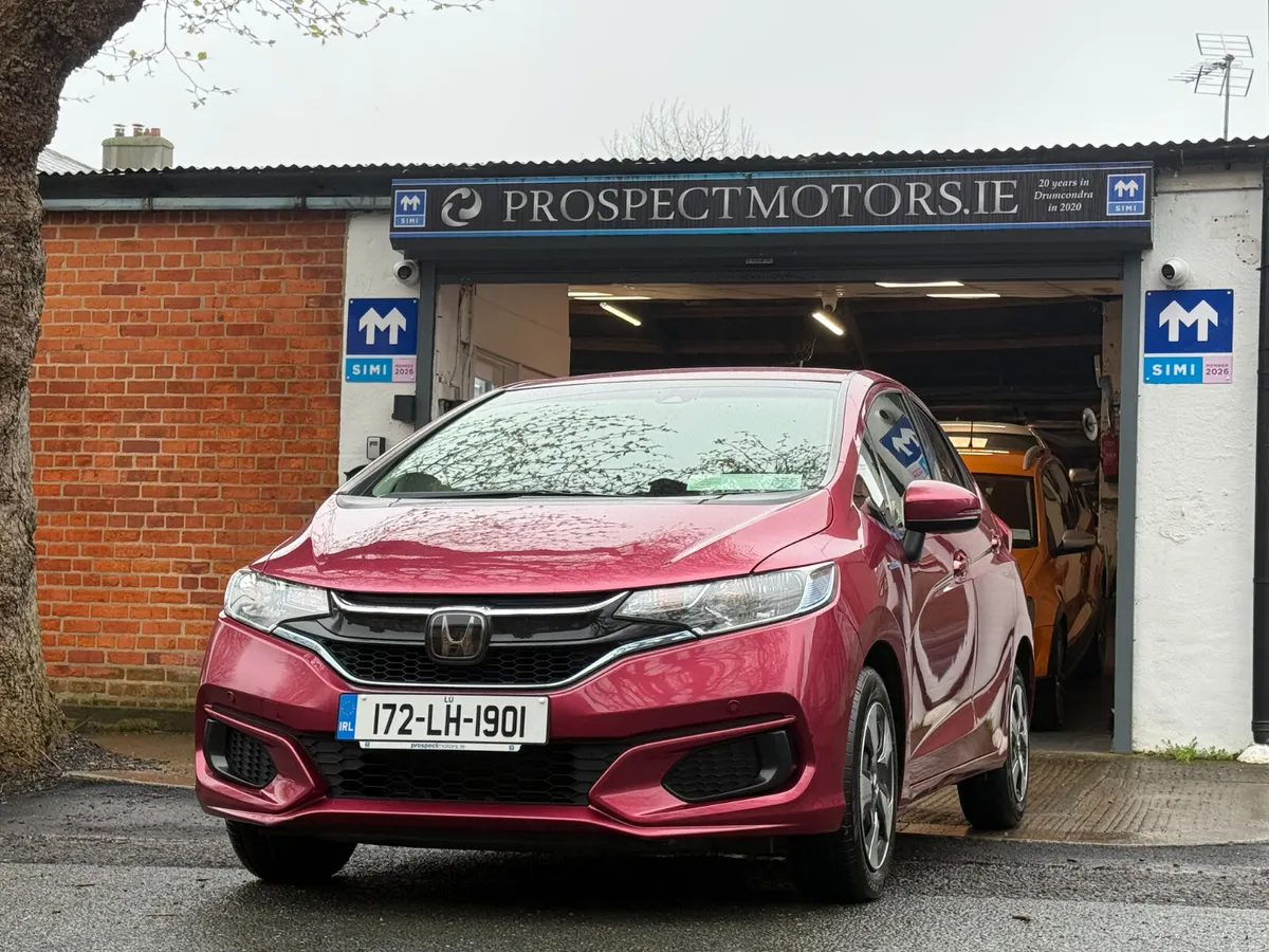 2017 Honda Fit, Hybrid Automatic, New Nct 04/28, - Image 1