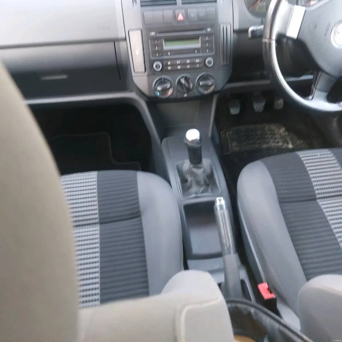 2010 vw polo 1.2 petrol  nct 3/27 tax 7/26 - Image 4