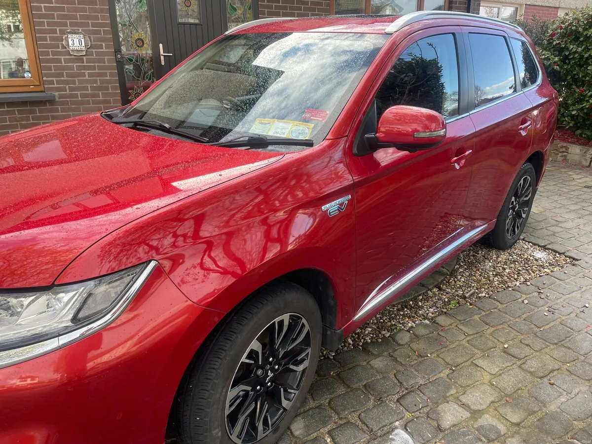 Mitsubishi outlander - Image 2