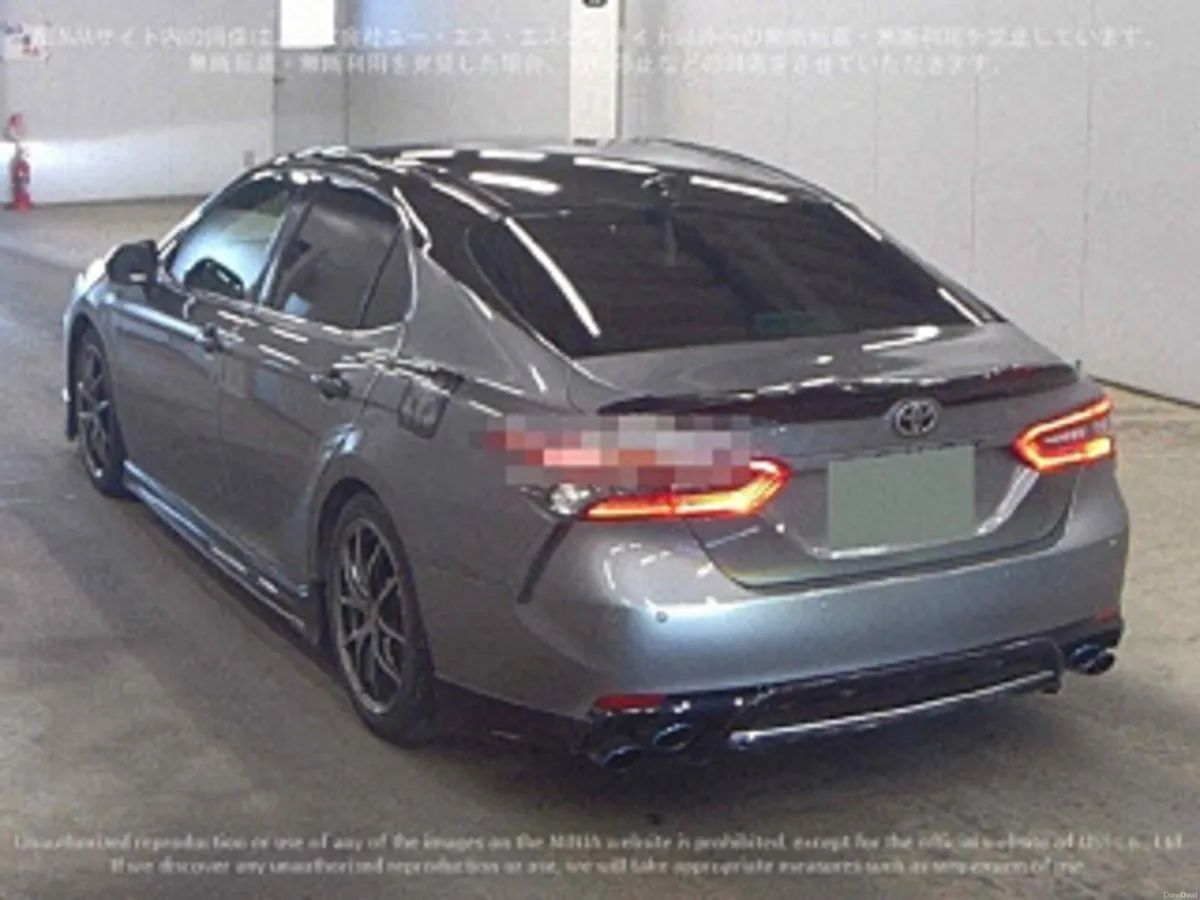 222Reg Toyota Camry World Sports Spec landing 5May - Image 3