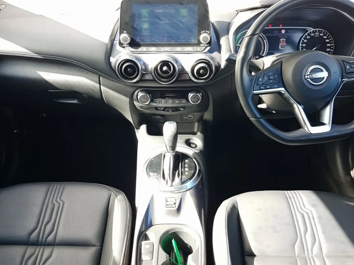 Nissan Juke HYBRID 1.6 SVE 2T **€2,000 SCRAPPAGE** - Image 4