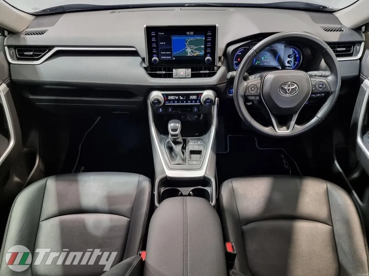 Toyota RAV4 ** SOL ** HYBRID ** 2.5 2WD ** TRINITY - Image 2