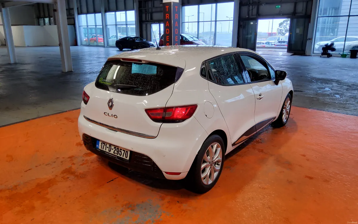 Renault Clio 2017 - Image 3