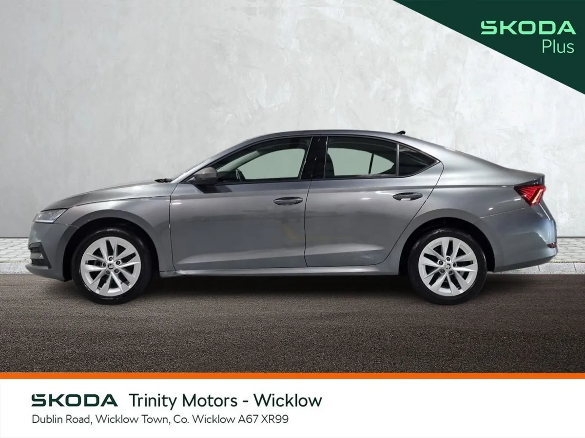 Skoda Octavia ** BEST ** VALUE ** AMBITION ** DSG - Image 6